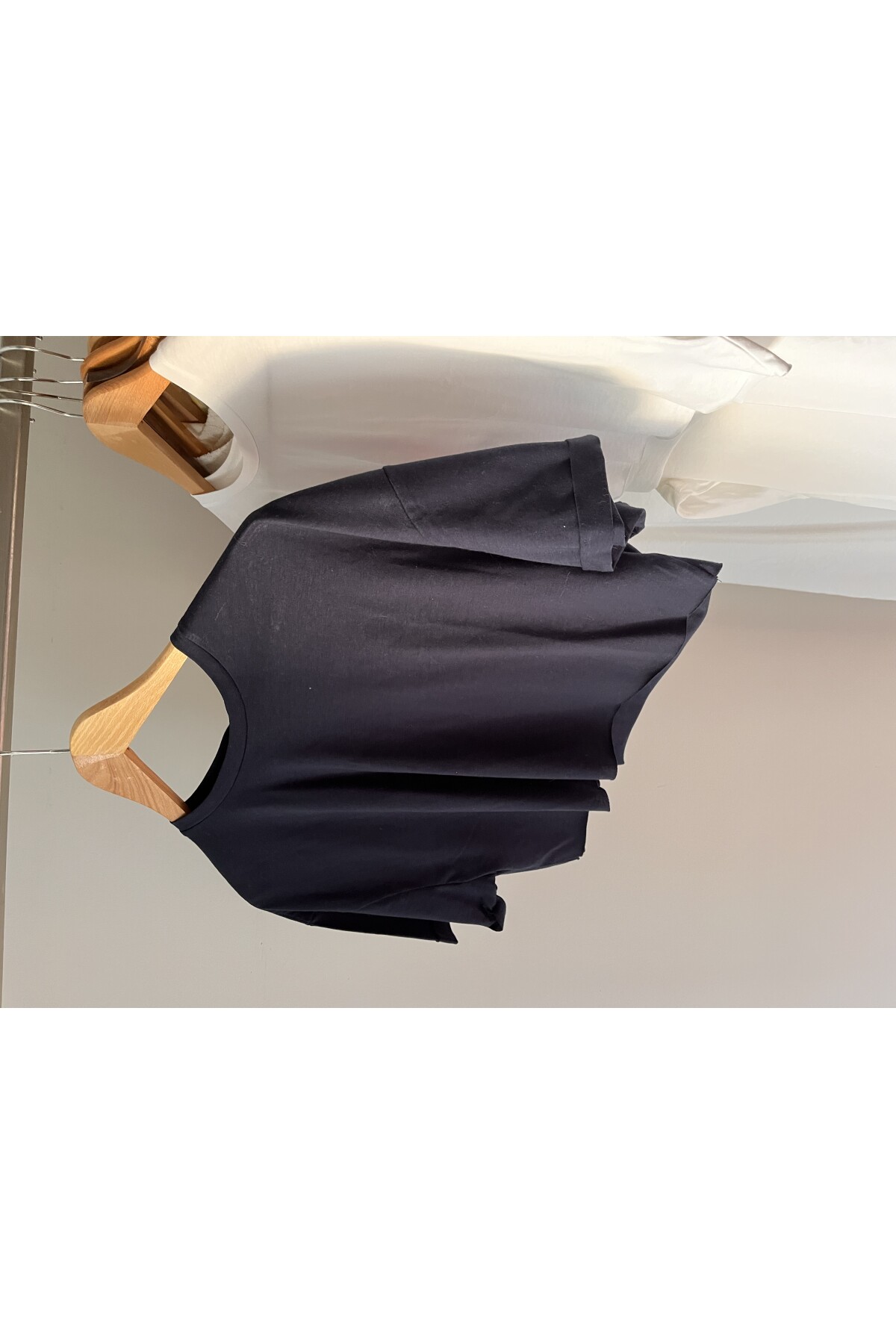 LACİ CROP DUBLE KOL TİŞÖRT