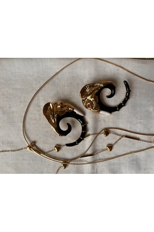 MİNELİ GOLD FİL KÜPE