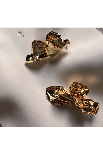 DOKULU ÇİÇEK GOLD KÜPE