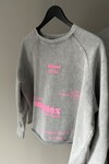 PINK NEON YAZILI GRİ SWEATSHIRT